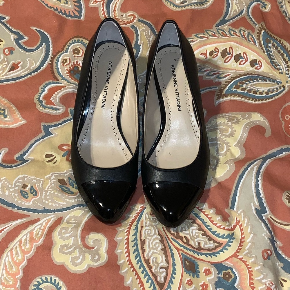 Business Casual Work Wedges in Blk Patent Leather